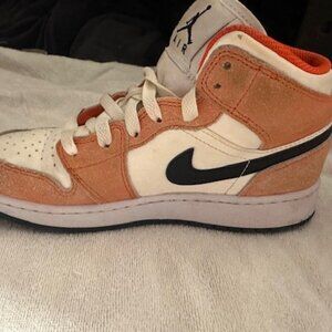 Nike Jordan high tops-youth
